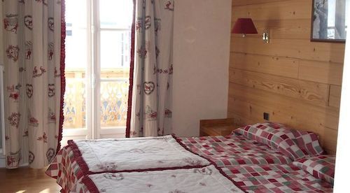 Madame Vacances Hotel Le Christina Alpe d'Huez Exterior foto